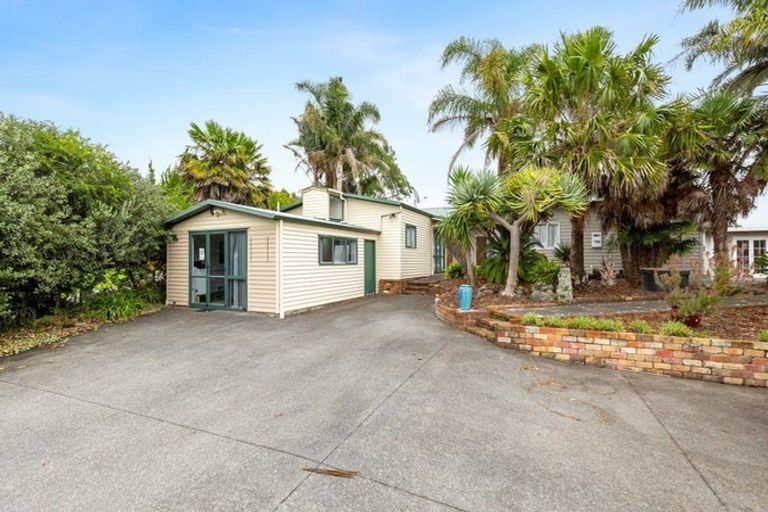 Photo of property in 86 Trig Road, Whenuapai, Auckland, 0618