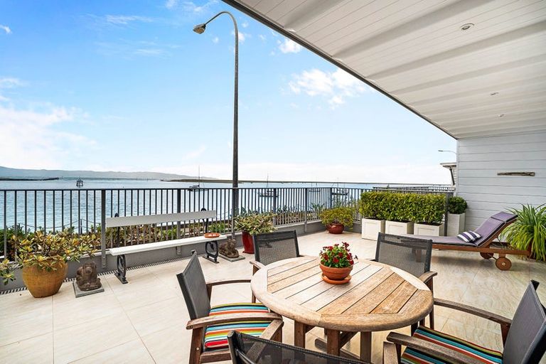 Photo of property in 1/371 Wakefield Quay, Stepneyville, Nelson, 7010