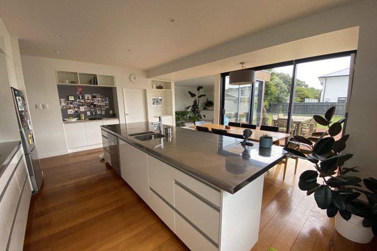 Photo of property in 9 Trafalgar Street, Waiwhetu, Lower Hutt, 5010