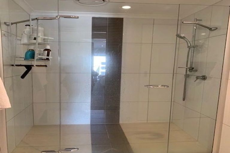 Photo of property in Bellagio Apartments, 6e/39 Taranaki Street, Te Aro, Wellington, 6011