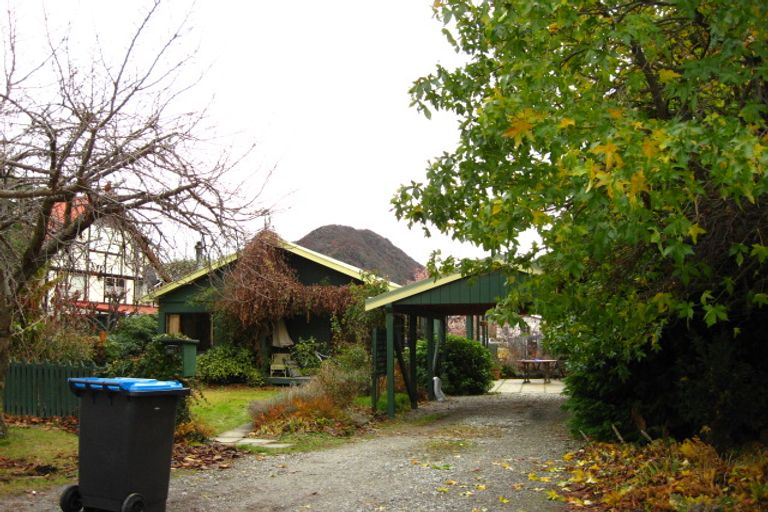 Photo of property in 11 Pritchard Place, Arrowtown, 9302