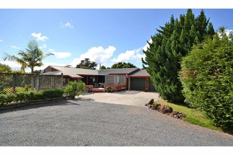 Photo of property in 201 Rangitane Road, Kerikeri, 0294