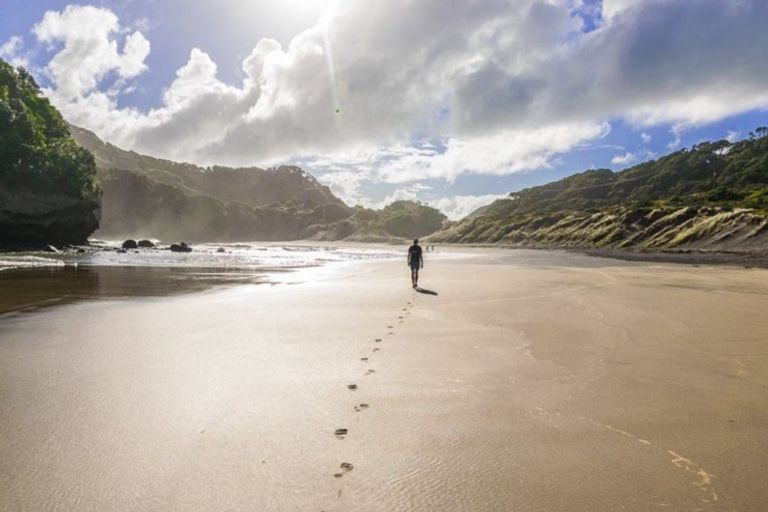 Photo of property in 138 Taupaki Road, Taupaki, 0782