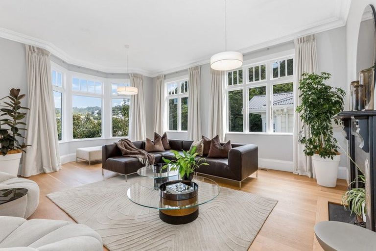 Photo of property in 22 Plunket Street, Kelburn, Wellington, 6012