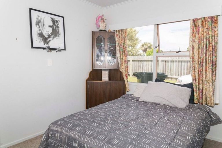 Photo of property in 4/222 High Street, Dannevirke, 4930