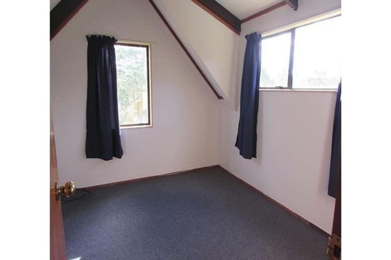Photo of property in 499 Paremoremo Road, Paremoremo, Auckland, 0632