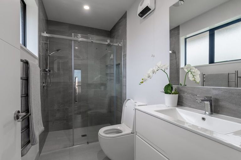 Photo of property in 18 Lovelock Avenue, Rolleston, 7615