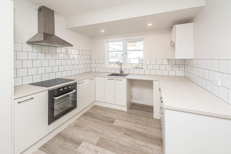 Photo of property in 77 Thatcher Street, Castlecliff, Whanganui, 4501