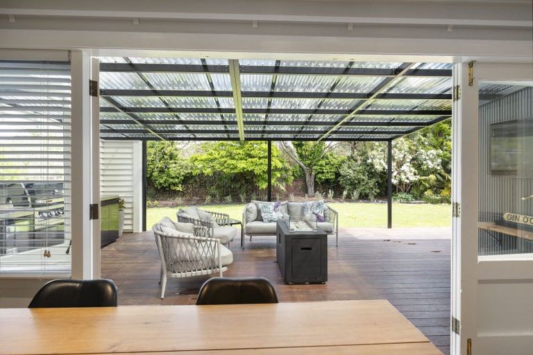 Photo of property in 28 Second Street, Lansdowne, Masterton, 5810