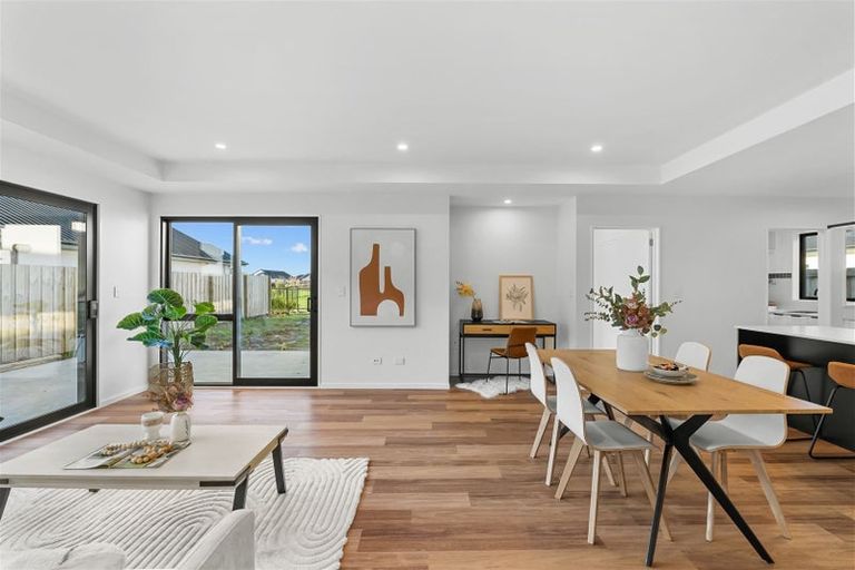 Photo of property in 7 El Patron Lane, Halswell, Christchurch, 8025