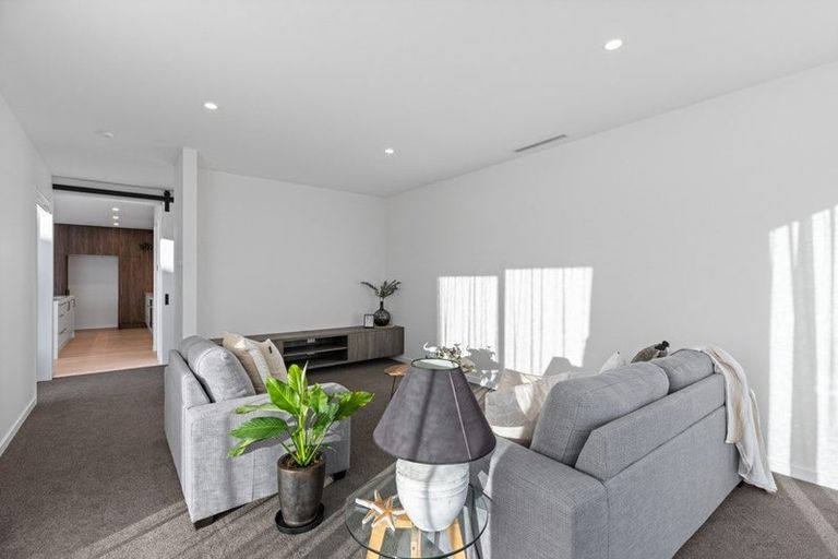 Photo of property in 20 Greig Crescent, Amberley, 7410