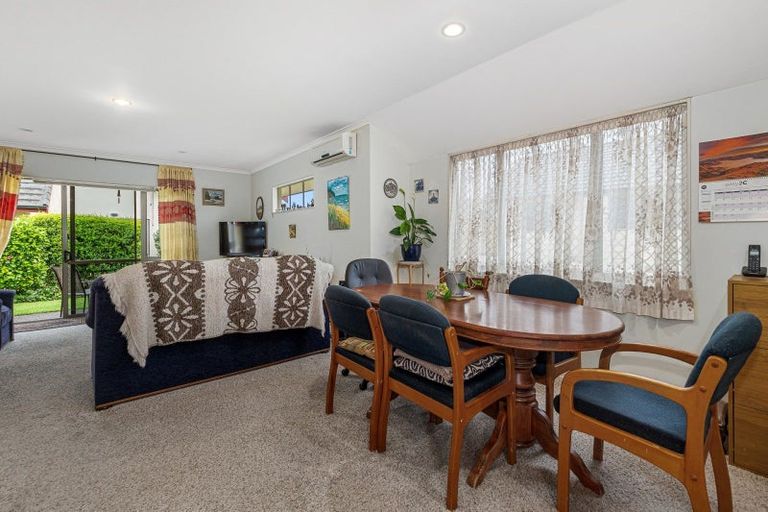 Photo of property in Orange Grove Village, 8/22 Pyes Pa Road, Pyes Pa, Tauranga, 3112