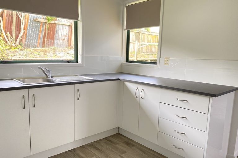 Photo of property in 324a West Coast Road, Glen Eden, Auckland, 0602