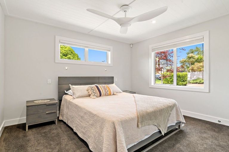 Photo of property in 32 Wallis Street, Raglan, 3225