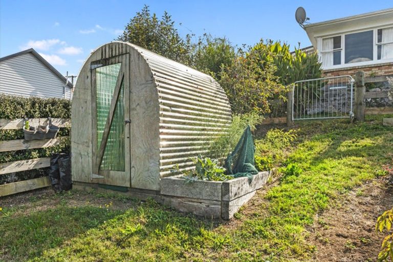 Photo of property in 12 Kea Street, Piopio, 3912