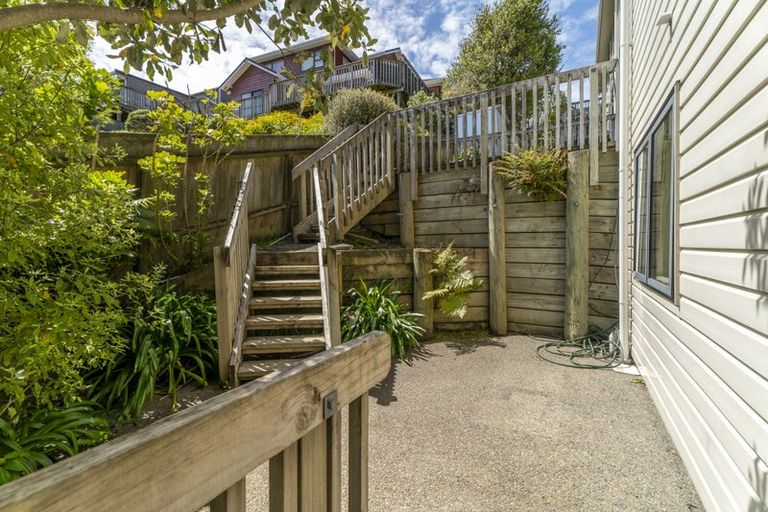 Photo of property in 28c Ronald Woolf Place, Churton Park, Wellington, 6037