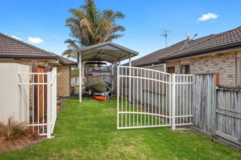 Photo of property in 9 Glenmonarch Place, Pyes Pa, Tauranga, 3112