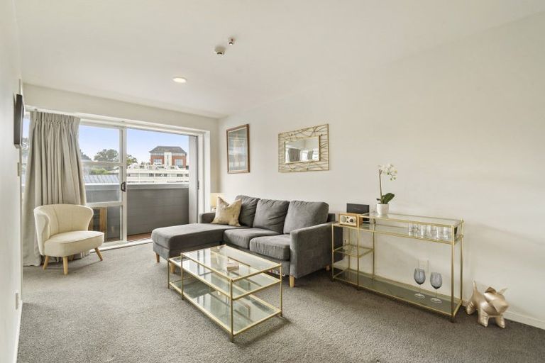 Photo of property in 28/8 Clayton Street, Newmarket, Auckland, 1023