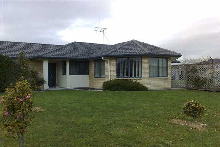 Photo of property in 25 Aldona Place, Fairview Downs, Hamilton, 3214