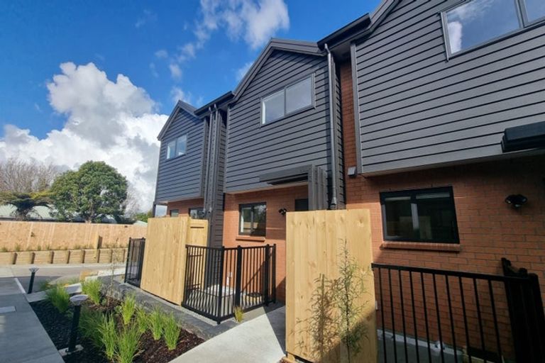 Photo of property in 12/25 Childs Avenue, Pukekohe, 2120