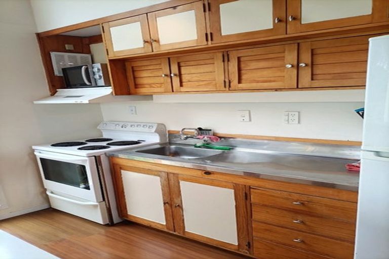 Photo of property in 7a Chestnut Grove, Maungaraki, Lower Hutt, 5010