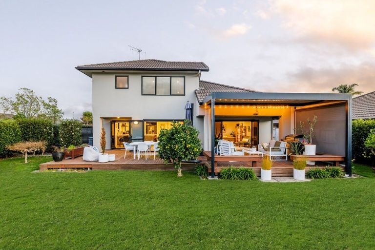 Photo of property in 8 Shalimar Place, Huntington, Hamilton, 3210