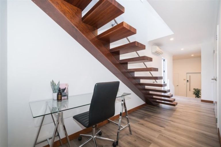 Photo of property in 413 Aokautere Drive, Aokautere, Palmerston North, 4471