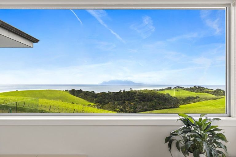 Photo of property in 28 Matheson Bush Road, Leigh, 0985