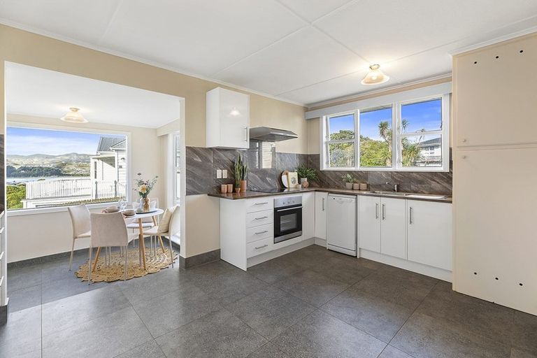 Photo of property in 97 Matatiro Street, Titahi Bay, Porirua, 5022