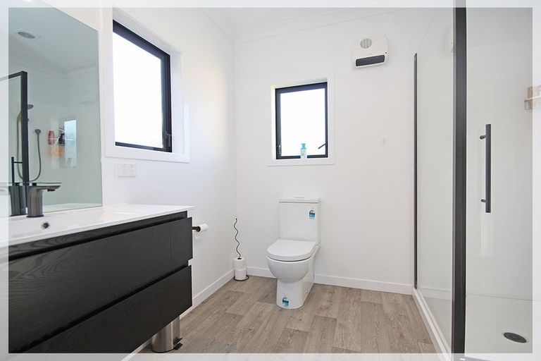 Photo of property in 6 Dustin Street, Foxton Beach, Foxton, 4815