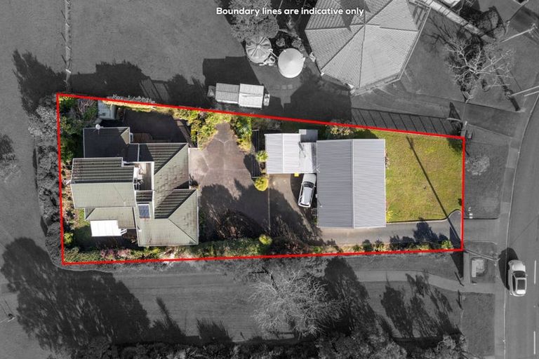 Photo of property in 1415 Whangaparaoa Road, Army Bay, Whangaparaoa, 0930