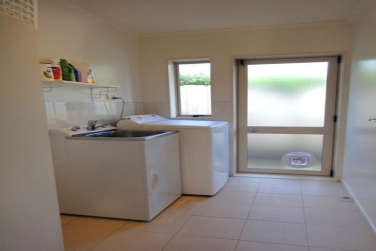 Photo of property in 73 Marsden Point Road, Ruakaka, 0116