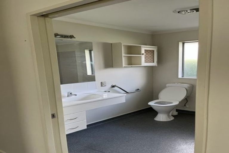 Photo of property in 3 Glenfield Crescent, Mairehau, Christchurch, 8052