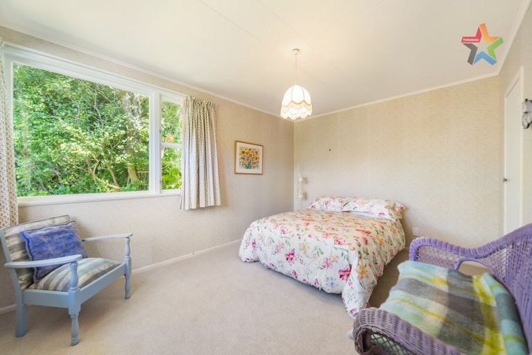 Photo of property in 22 Cedar Street, Maungaraki, Lower Hutt, 5010