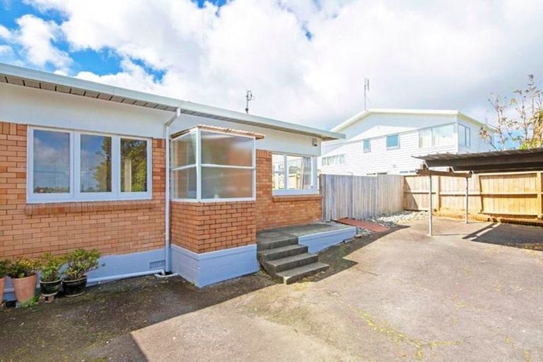 Photo of property in 1/33 Rodney Street, Howick, Auckland, 2014