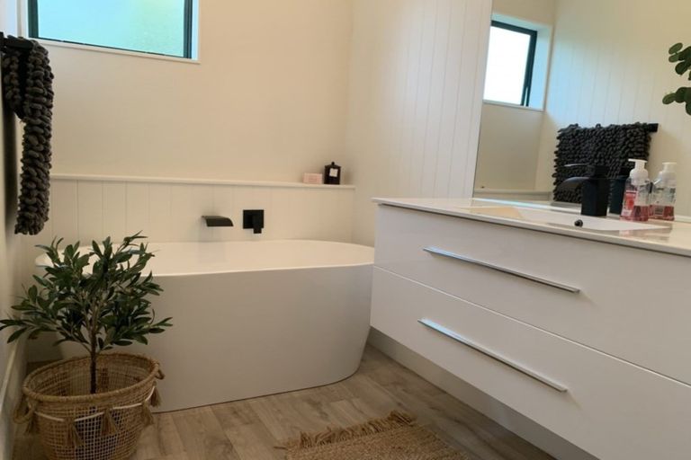 Photo of property in 5 Burns Street, Dannevirke, 4930