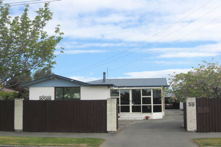 Photo of property in 59 Martbern Crescent, Bishopdale, Christchurch, 8053