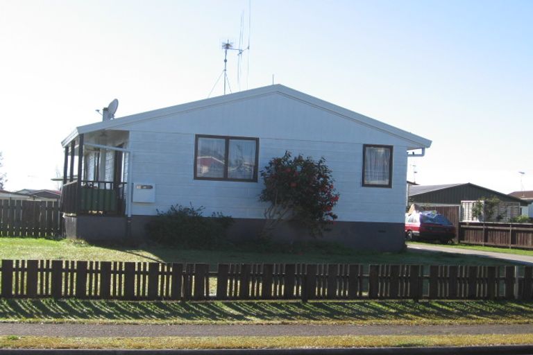 Photo of property in 6 David Street, Nawton, Hamilton, 3200