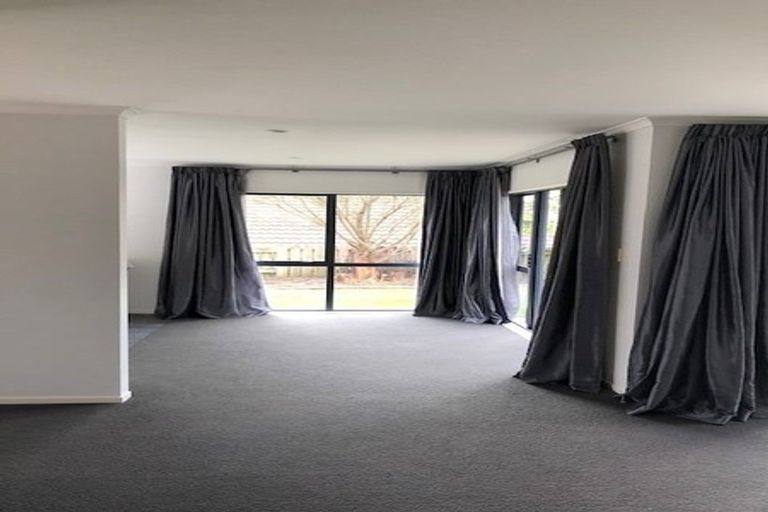 Photo of property in 35 Amberley Crescent, Bethlehem, Tauranga, 3110