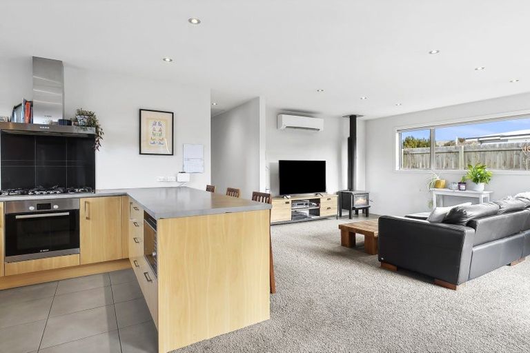 Photo of property in 2b Pebble Lane, Wanaka, 9305