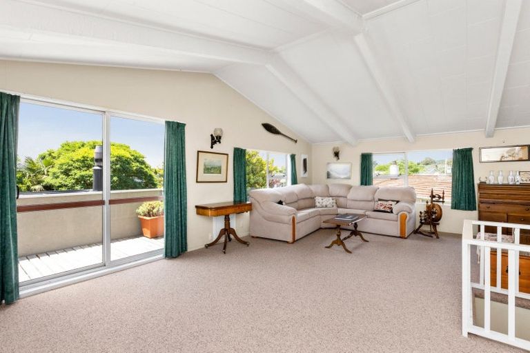 Photo of property in 2 Belmont Street, Havelock North, 4130