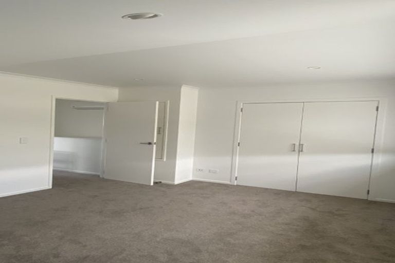 Photo of property in 56a Oxford Terrace, Epuni, Lower Hutt, 5011