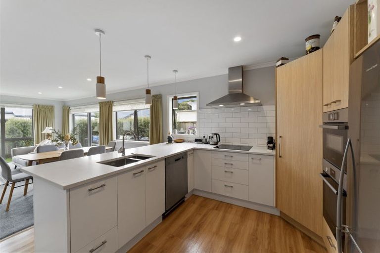 Photo of property in 3 Kingi Te Ahoaho Place, Otaki, 5512