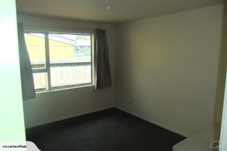 Photo of property in 28 Balgay Street, Upper Riccarton, Christchurch, 8041