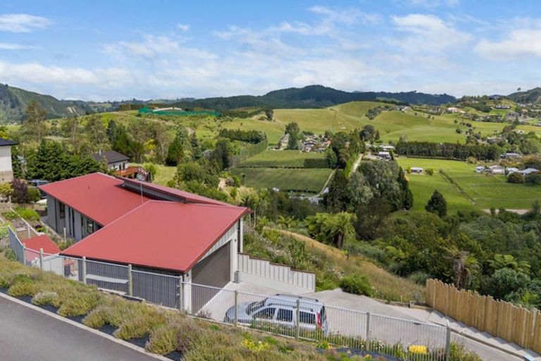 Photo of property in 20 Eagleview Rise, Welcome Bay, Tauranga, 3175