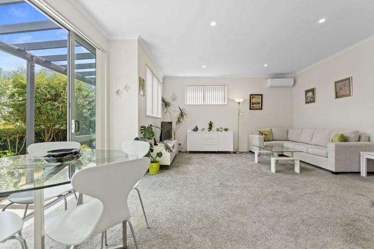 Photo of property in 7 Meteor Road, Hobsonville, Auckland, 0616