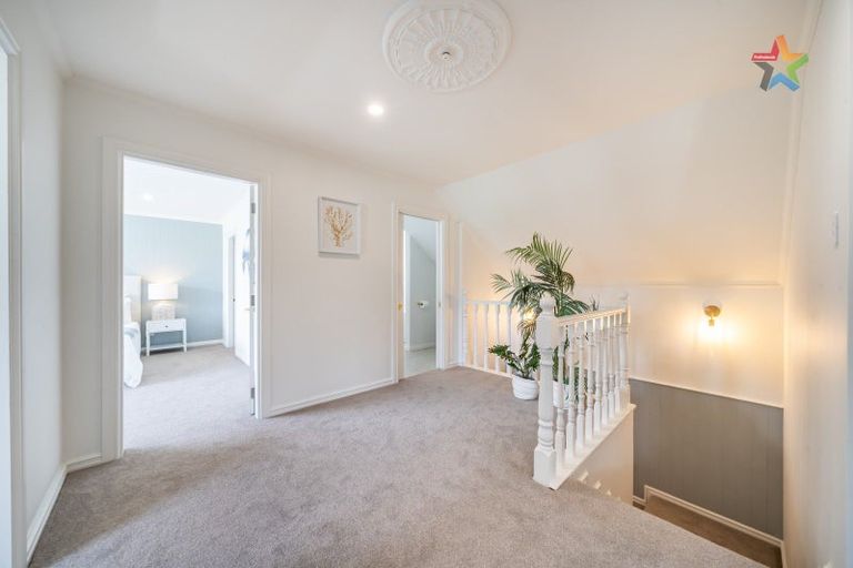 Photo of property in 44 Cambridge Terrace, Waiwhetu, Lower Hutt, 5010