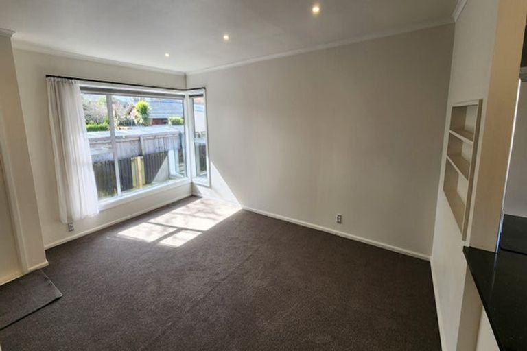 Photo of property in 1/14 Ashfield Place, Ilam, Christchurch, 8041