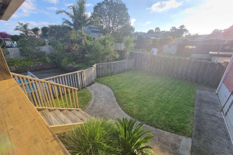 Photo of property in 4 King Richard Place, Browns Bay, Auckland, 0630