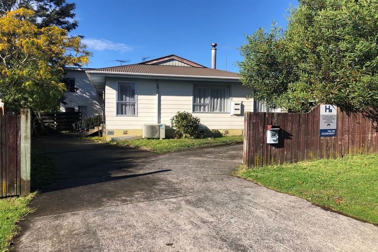 Photo of property in 28 Glynnbrooke Street, Te Atatu South, Auckland, 0610